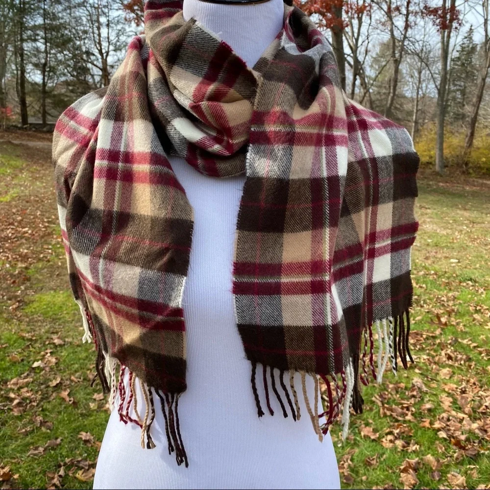 SCARF SCOTLAND CASHMERE BROWN RED TAN CREAM PLAID FRINGE LONG RECTANGLE - Picture 2 of 9